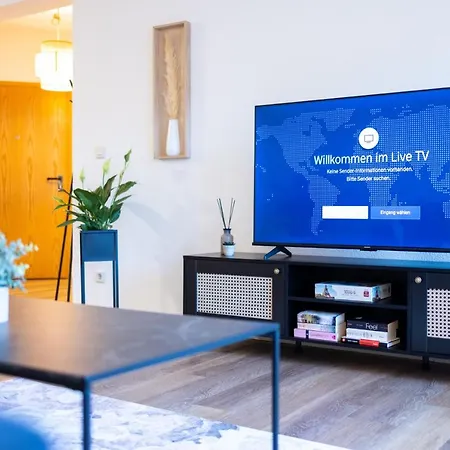 아파트 Design-ferienwohnung In Bad Neuenahr: Platz Fuer 4, Kueche, Wifi, Netflix *