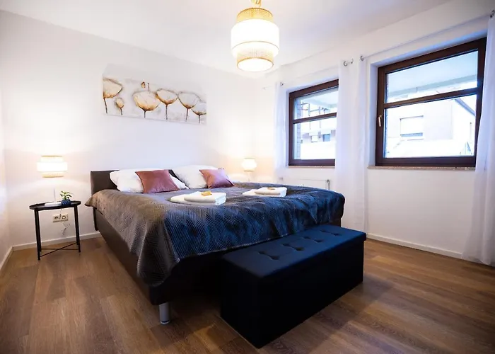 Design-ferienwohnung In Bad Neuenahr: Platz Fuer 4, Kueche, Wifi, Netflix Bad Neuenahr-Ahrweiler