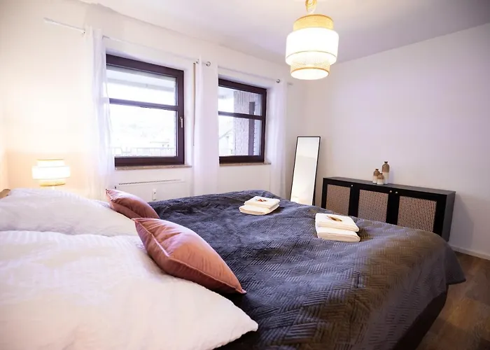 アパート Design-ferienwohnung In Bad Neuenahr: Platz Fuer 4, Kueche, Wifi, Netflix